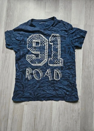 T-shirt Gémo Bleu - En superbe état - Taille 14ans, marke: Gémo, zustand: Sehr gut, größe: 14 Jahre / 164, 1,50 €, 2,28 € inklusive Vinted-Käuferschutz