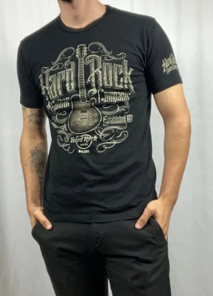 T-shirt Hard Rock Café Biloxi Noir taille M, marke: Hard Rock Café, zustand: Gut, größe: M, 14,99 €, 16,44 € beinhaltet Vinted-Käuferschutz Pro