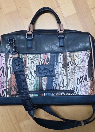 Maletin portadocumentos, marque: Anekke, état: Neuf sans étiquette, 50,00 €, 53,20 € Protection acheteurs incluse