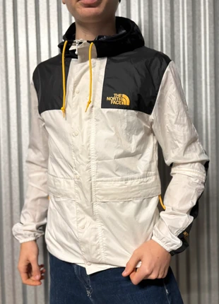 Veste coupe vent The North Face blanc noir manteau zip imperméable kway V-MNF, brand: The North Face, condizioni: Buone, taglia: S, €39.90, €42.60 include la Protezione acquisti Pro