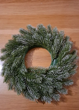 Couronne de Noël 🎄 en plastique neuve, marque: mon merveilleux noel, état: Neuf avec étiquette, 8,00 €, 9,10 € Protection acheteurs incluse