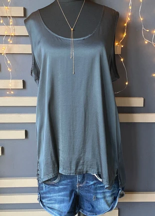 Humility ⭐ Débardeur en satin - Taille 40 ⭐, marque: Humility, état: Neuf avec étiquette, taille: L / 40 / 12, 15,00 €, 16,45 € Protection acheteurs incluse