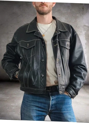 Chevignon - Cuir Trucker Noir Vintage 🇲🇫, marque: Chevignon, état: Très bon état, taille: XL, 249,00 €, 262,15 € Protection acheteurs incluse