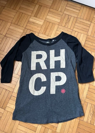 T-shirt Red Hot Chili Peppers x Uniqlo – Taille M, marca: Uniqlo, estado: Muy bueno, tamaño: M / 38 / 10, 6,00 €, 7,00 € Protección al comprador incluida