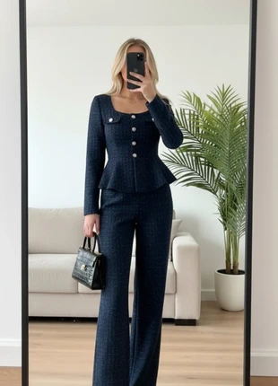 Ensemble Tailleur Cérémonie Bleu Marine - Taille M, marque: LOOK, état: Neuf sans étiquette, taille: M / 38 / 10, 59,90 €, 63,60 € Protection acheteurs incluse