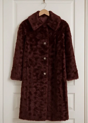 Manteau fausse fourrure bordeaux • 36/38 Long élégant • Vintage chic, marke: la baie d'Hudson Nantes, zustand: Sehr gut, größe: S / 36 / 8, 58,00 €, 61,60 € inklusive Vinted-Käuferschutz