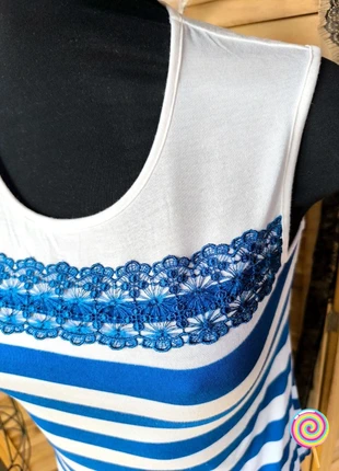 Haut fin sans manche marinière et dentelle bleue taille XS-S 💠💠, marque: Mariniere, état: Très bon état, taille: XS / 34 / 6, 6,00 €, 7,00 € Protection acheteurs (Pro) incluse