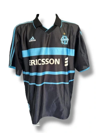 Maillot football Olympique de Marseille Robert Pires Adidas taille XL, marque: Marseille, état: Bon état, taille: XL, 100,00 €, 105,70 € Protection acheteurs (Pro) incluse