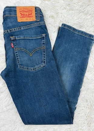 Jean Lévi’s 511 W25 L26/FR34, marque: Levi's, état: Très bon état, taille: XS / 34 / 6, 21,00 €, 22,75 € Protection acheteurs (Pro) incluse