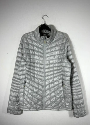 Doudoune légère The North Face argentée – Taille L (femme), brand: The North Face, condition: Very good, size: L / 40 / 12, €29.90, €32.10 includes Buyer Protection Pro