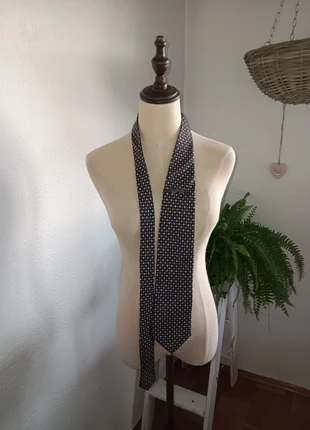 Hugo Boss Schlips, marque: Hugo Boss, état: Bon état, 4,00 €, 4,90 € Protection acheteurs incluse