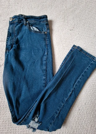 Jean bleu marine Boohoo / taille 16 ans femme, marque: Boohoo, état: Très bon état, taille: XXL / 44 / 16, 10,00 €, 11,20 € Protection acheteurs incluse