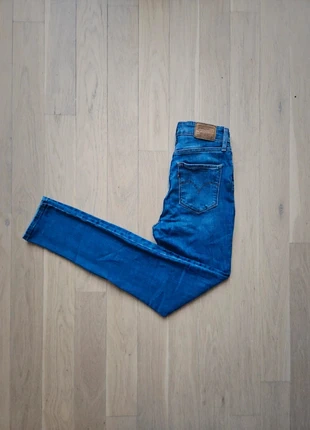 Jean Levi's 721 High Rise Skinny,Premium,BigE Taille W26/L30💯👖, marca: Levi's, estado: Muito bom, tamanho: S / 36 / 8, €15.00, €16.45 inclui Proteção do Comprador