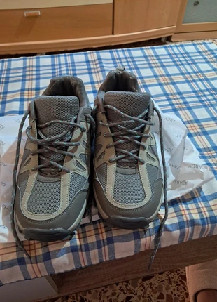 Deportivas unisex, marque: Local, état: Bon état, taille: 39, 5,00 €, 5,95 € Protection acheteurs incluse