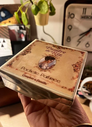 Boite en métal / Comptoir de famille / Poudre de riz - neuve, brand: Comptoir de Famille, condition: New without tags, €12.50, €13.83 includes Buyer Protection