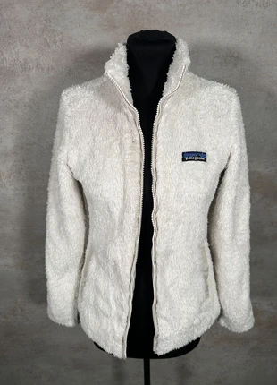 Veste Polaire Patagonia creme pelucheuse taille XS, marque: Patagonia, état: Bon état, taille: XS / 34 / 6, 20,00 €, 21,70 € Protection acheteurs (Pro) incluse