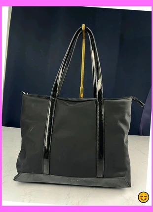 Sac à main qui peut se porter à l'épaule Lancaster noir pour femme, brand: Lancaster, condizioni: Buone, €19.00, €20.65 include la Protezione acquisti
