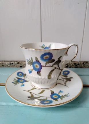 Prachtig! Grote kop en schotel Bone China England, marque: Royal, état: Très bon état, 6,95 €, 8,00 € Protection acheteurs (Pro) incluse