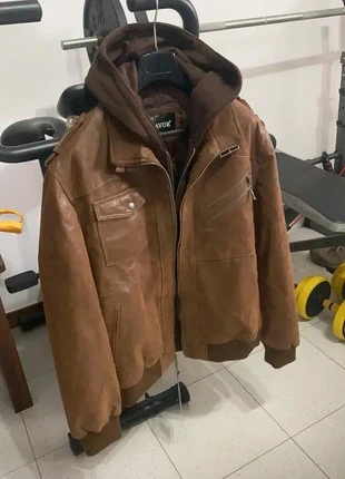 Blouson en cuir véritable avec capuche amovible, brand: Flavor, condition: New with tags, size: L, €185.00, €194.95 includes Buyer Protection