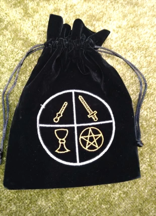 Witches velvet embroidered tarot card bag, brand: Pendragon, condition: Very good, £3.00, £3.85 includes Buyer Protection