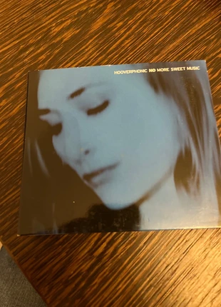 CD Hooverphonic, état: Très bon état, 4,00 €, 4,90 € Protection acheteurs incluse