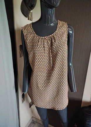Blouse femme courte manche taille L - Kiabi, brand: Kiabi, condition: Very good, size: L / 40 / 12, €6.00, €7.00 includes Buyer Protection