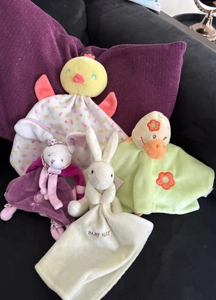 Lot de 4 Doudous diverses marques, marke: Doudou et Compagnie, zustand: Sehr gut, größe: Neugeborenes / 44, 9,00 €, 10,15 € inklusive Vinted-Käuferschutz