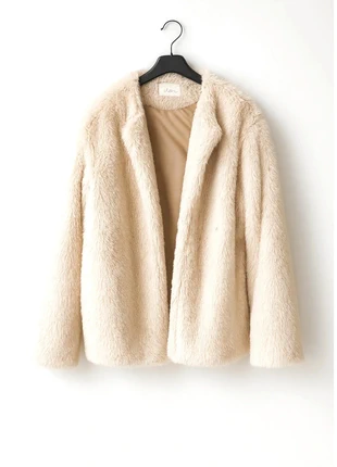 Manteau fausse fourrure beige crème - taille unique 38 au 44 neuf, marke: Boutique indépendante, zustand: Sehr gut, größe: Einheitsgröße, 35,00 €, 37,45 € inklusive Vinted-Käuferschutz