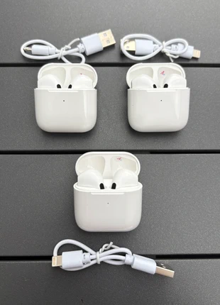 3 paires d’écouteurs Bluetooth sans fil, brand: sans marque, condition: New with tags, €13.99, €15.39 includes Buyer Protection