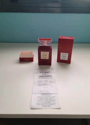 Perfume Mujer Tom Ford Cherry Electric Eau de Parfum 100 ml | Nuevo, precintado y con ticket, brand: Tom Ford, condizioni: Nuovo con cartellino, €89.99, €95.19 include la Protezione acquisti