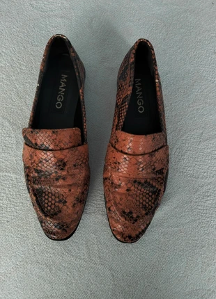 Sapatos da Mango Tamanho 38, marca: Mango, estado: Satisfatório, tamanho: 38, €3.50, €4.38 inclui Proteção do Comprador