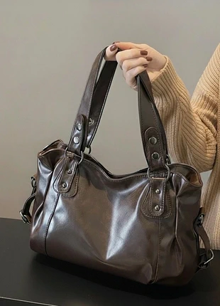 Sac automne 2025 work/school rétro vintage y2k élégant brun
coffee similicuir, marque: Tendance, état: Neuf sans étiquette, 36,90 €, 39,45 € Protection acheteurs incluse