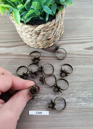 Lot de 10 bagues ajustables bronze antique Motif fleur et bourgeon, état: Neuf sans étiquette, 3,00 €, 3,85 € Protection acheteurs (Pro) incluse