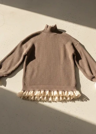 Robe pull marron – cosy, douce, féminine, volantée, merk: Atelier Lysandra, staat: Heel goed, maat: M, € 79,90, € 84,60 inclusief Kopersbescherming