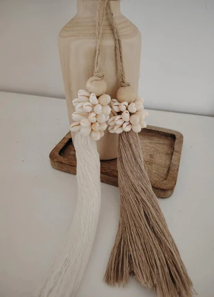 Duo de pompons en coquillages et lien en jute., brand: pas de marque, condizioni: Nuovo senza cartellino, €12.00, €13.30 include la Protezione acquisti