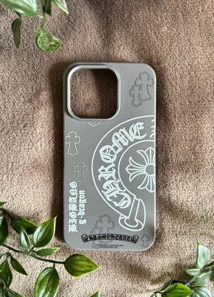 Coque de téléphone Chrome Hearts Iphone 14 Pro, marque: Chrome Hearts, état: Neuf sans étiquette, 7,00 €, 8,05 € Protection acheteurs incluse