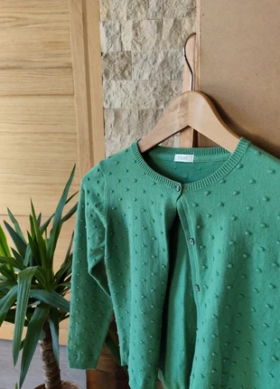 Joli gilet pois relief, marque: Next, état: Très bon état, taille: 8 ans / 128 cm, 3,00 €, 3,85 € Protection acheteurs incluse