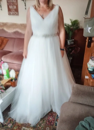 Wedding dress size 18, brand: Bridal, condition: New with tags, size: L / UK 16-18, £350.00, £368.20 includes Buyer Protection