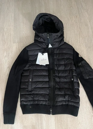 Moncler cardigan, homme, taille S, marque: Moncler, état: Neuf avec étiquette, taille: S, 280,00 €, 294,70 € Protection acheteurs incluse