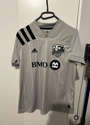 Authentique maillot football femme impact montreal, marque: impact montreal adidas, état: Très bon état, taille: M / 38 / 10, 20,00 €, 21,70 € Protection acheteurs incluse