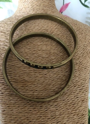 Lot de deux bracelets en cuivre légère, marque: Vintage Dressing, état: Très bon état, 10,00 €, 11,20 € Protection acheteurs incluse