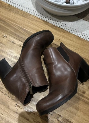 Stivaletti Chelsea Marroni, brand: Pittarello, condizioni: Ottime, taglia: 37, €29.00, €31.15 include la Protezione acquisti