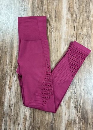 Legging sans marque fuchsia a details taille haute style energy + | Taille XS, état: Très bon état, taille: XS / 34 / 6, 9,00 €, 10,15 € Protection acheteurs incluse