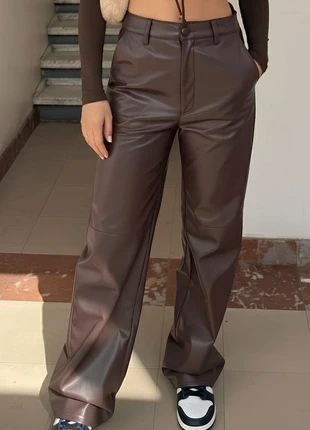 Pantalon large simili cuir marron chocolat taille haute, brand: y2k, condizioni: Ottime, taglia: M / IT 42 / EU 38, €49.90, €53.10 include la Protezione acquisti