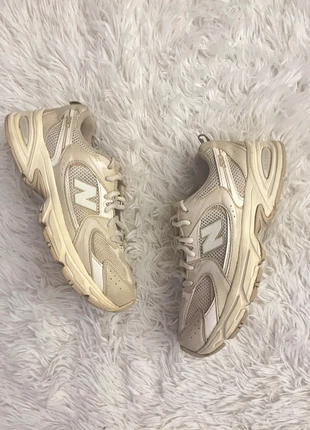 New Balance 530 beige crème très bon état taille 37, marke: New Balance, zustand: Sehr gut, größe: 37, 50,00 €, 53,20 € inklusive Vinted-Käuferschutz