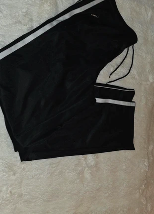 Pantalon de sport noir – Taille L, condition: Satisfactory, size: L / 40 / 12, €4.00, €4.90 includes Buyer Protection