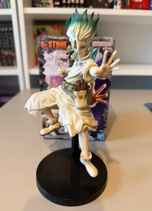 Figurine Dr stone Ishigami Senku, marque: Dr stone, état: Très bon état, taille: Taille unique, 25,00 €, 26,95 € Protection acheteurs incluse