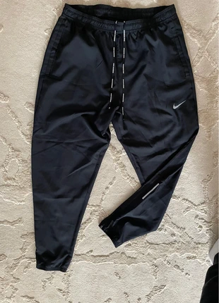 Jogging Nike running rare, marque: Nike, état: Neuf sans étiquette, taille: L, 64,99 €, 68,94 € Protection acheteurs incluse