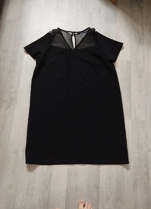 Robe noire Kiabi 46, marque: Kiabi, état: Très bon état, taille: XXXL / 46 / 18, 3,00 €, 3,85 € Protection acheteurs incluse