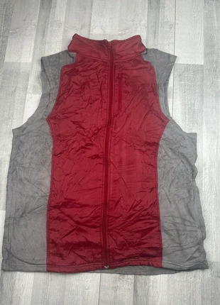 Veste sans manches Reebok rouge & grise – Polaire & nylon – Taille L, marque: Reebok, état: Très bon état, taille: L / 40 / 12, 9,90 €, 11,10 € Protection acheteurs incluse